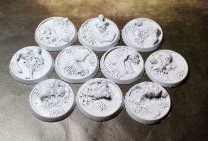 Picture of 32mm Base: Corpse Fields (Bevelled)