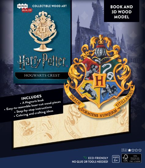 Picture of Harry Potter - Hogwarts Crest Book and 3D Wood Model